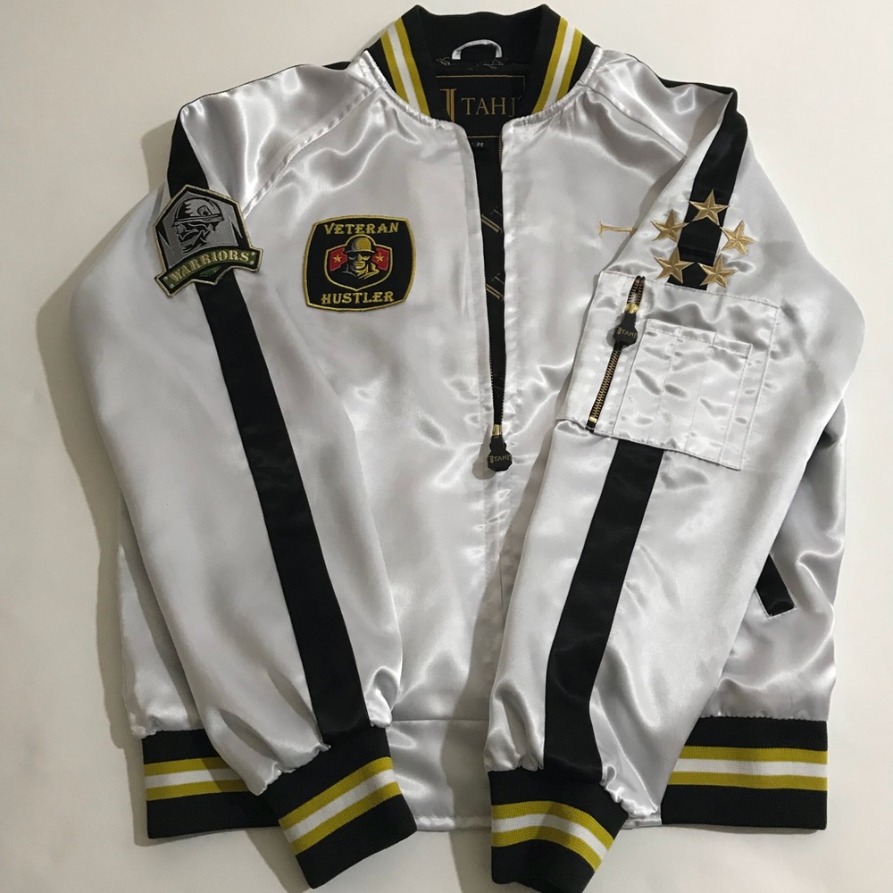 Jacket - Picture 1 of 4